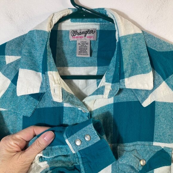 Girls Wrangler Wrancher Buffalo Check Flannel Snap Shirt Green White XL - Picture 3 of 6